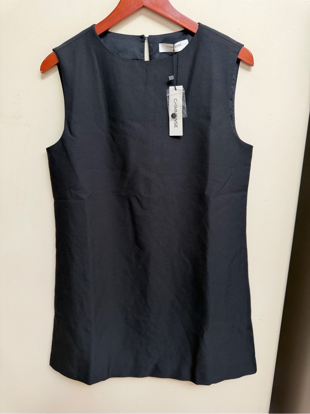 NWT Commense  Sleeveless Black Shift Dress